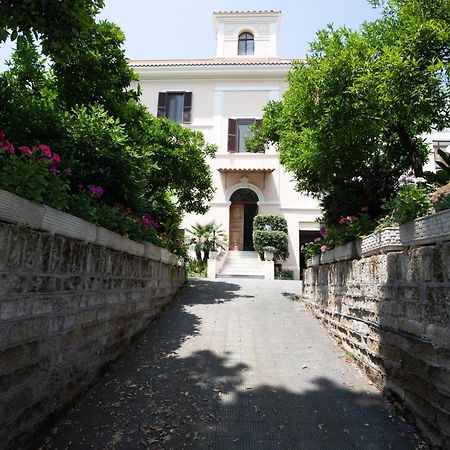 רומא Domus Cordara - Splendido Appartamento Nel Verde מראה חיצוני תמונה